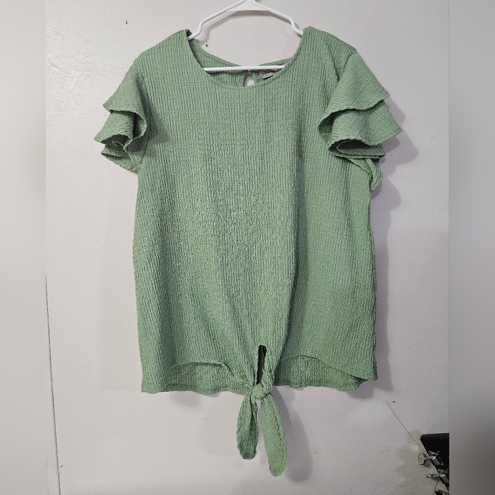 Absolutely Famous Green Flutter Sleeve Tie-Front Blouse